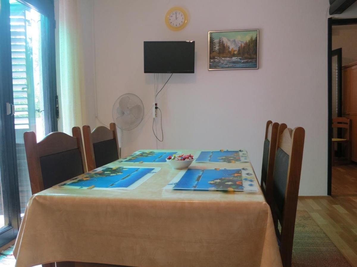 Apartment Prpic مالينسكا الغرفة الصورة